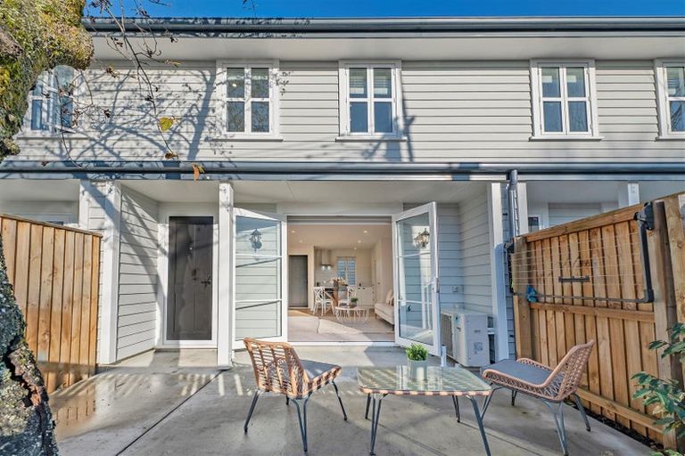 Photo of property in 2/283 Selwyn Street, Spreydon, Christchurch, 8024