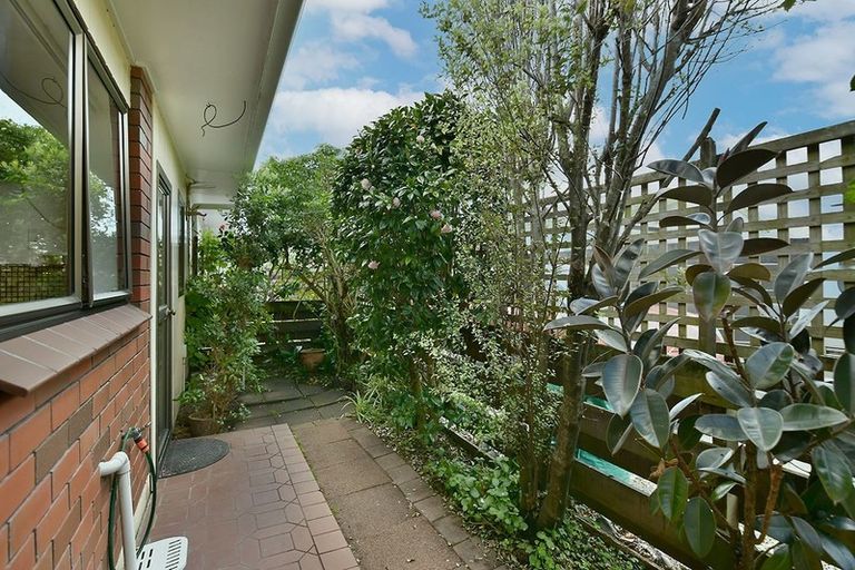 Photo of property in 2/36 Elizabeth Street, Mount Eden, Auckland, 1024