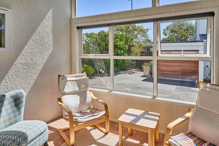 Photo of property in 7/354 Muritai Road, Eastbourne, Lower Hutt, 5013