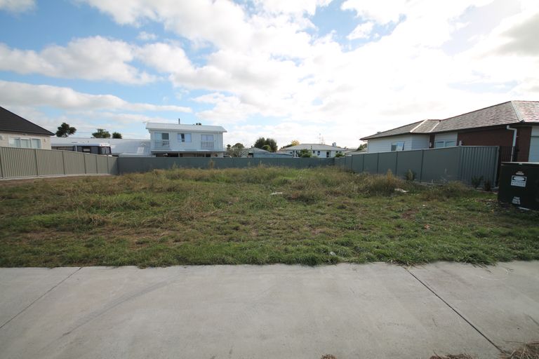 Photo of property in 6 Ancroft Street, Papakura, 2110
