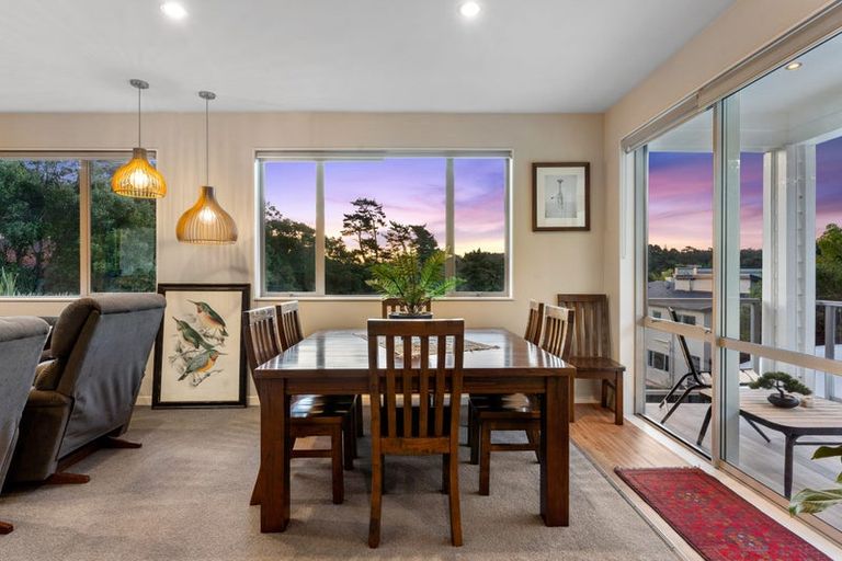 Photo of property in 2 Treetops Way, Bayview, Auckland, 0629
