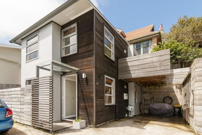 Photo of property in 3b Rangoon Street, Khandallah, Wellington, 6035