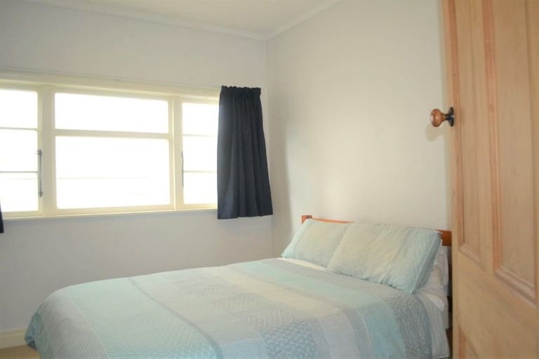 Photo of property in 40 Tiber Street, Island Bay, Wellington, 6023