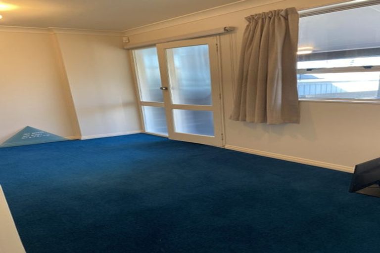 Photo of property in 30 Mossburn Grove, Kelson, Lower Hutt, 5010