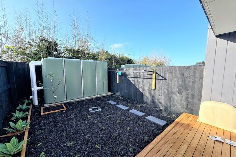 Photo of property in 24 Mili Way, Ranui, Auckland, 0612
