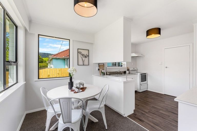 Photo of property in 59 Chapman Crescent, Naenae, Lower Hutt, 5011