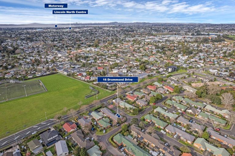 Photo of property in 16 Drummond Drive, Ranui, Auckland, 0612