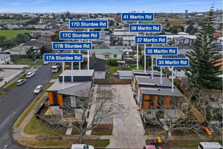 Photo of property in 35 Martin Road, Manurewa, Auckland, 2102