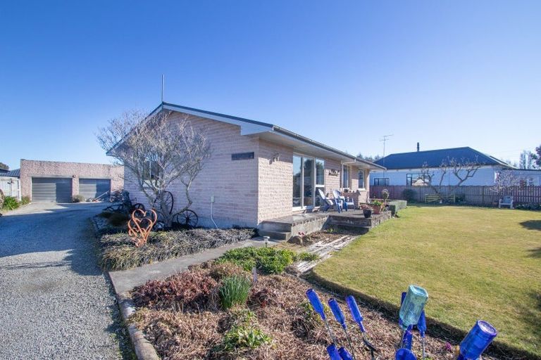Photo of property in 39 Buckleys Terrace, Tinwald, Ashburton, 7700