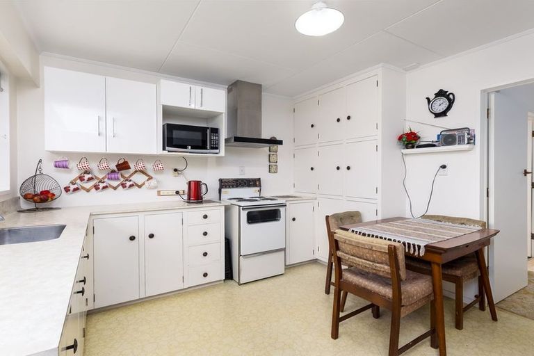 Photo of property in 11 Browns Avenue, Waimate, 7924