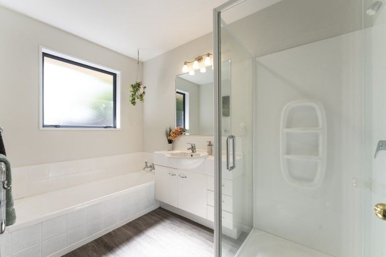 Photo of property in 40 Panckhurst Drive, Woodend, 7610