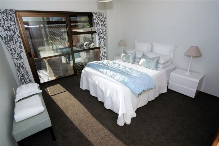 Photo of property in 5 Deepdale Street, Burnside, Christchurch, 8053