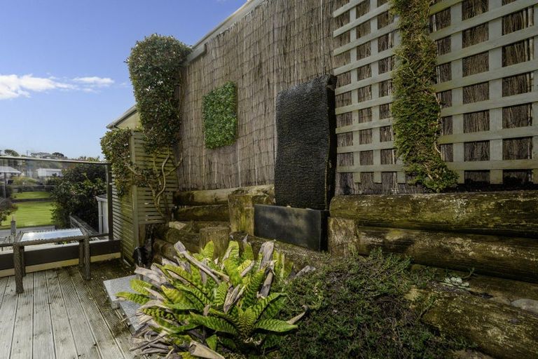 Photo of property in 120 Vale Street, Otumoetai, Tauranga, 3110