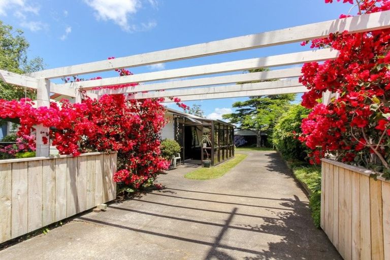 Photo of property in 23h Wallath Road, Westown, New Plymouth, 4310