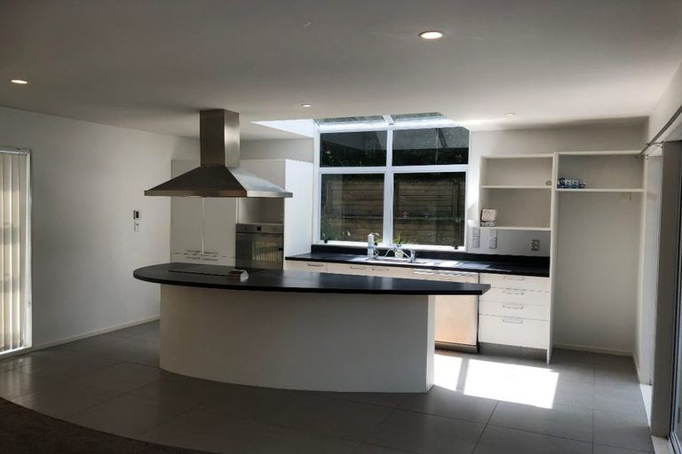 Photo of property in 10 Nepal Place, Khandallah, Wellington, 6035