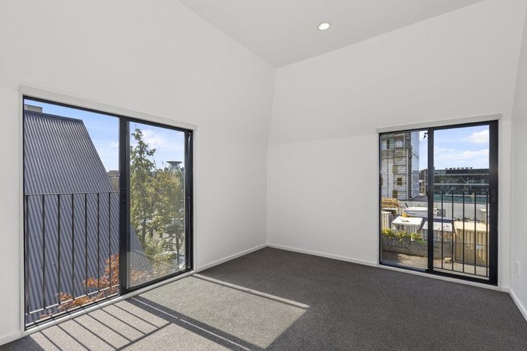Photo of property in 28d Cranmer Square, Christchurch Central, Christchurch, 8013