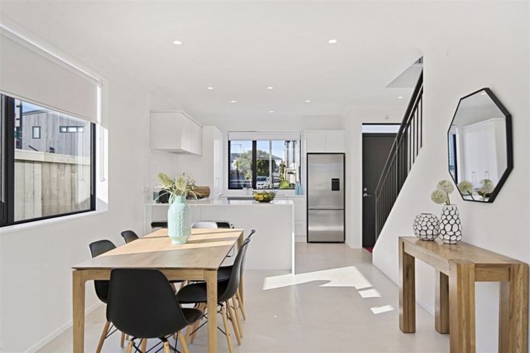 Photo of property in 22 Haddington Drive, Flat Bush, Auckland, 2019