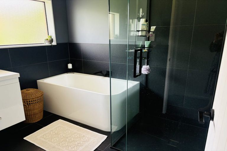 Photo of property in 7 Easton Way, Levin, 5510