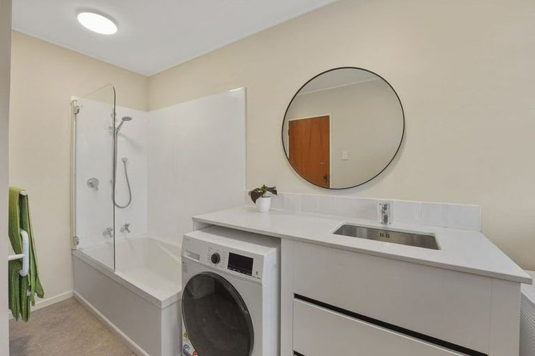 Photo of property in 43d Brunswick Street, Hutt Central, Lower Hutt, 5010