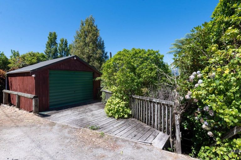 Photo of property in 33 Spencer Road, Lake Tarawera, Rotorua, 3076