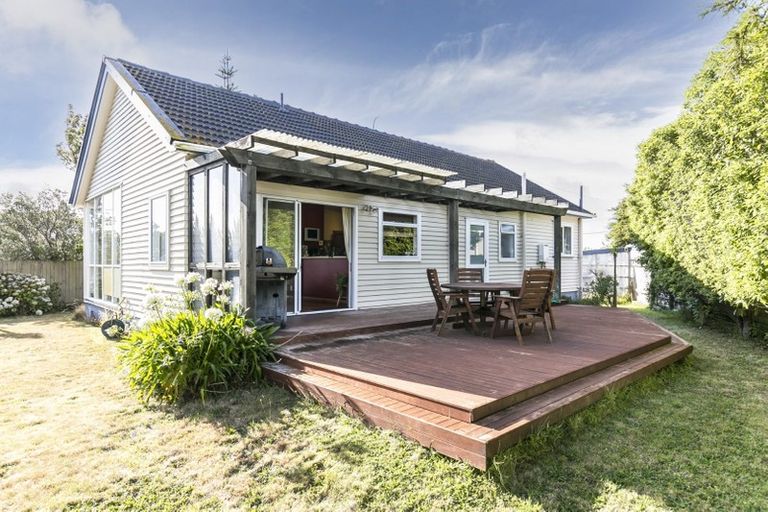 Photo of property in 47 Mandalay Terrace, Khandallah, Wellington, 6035