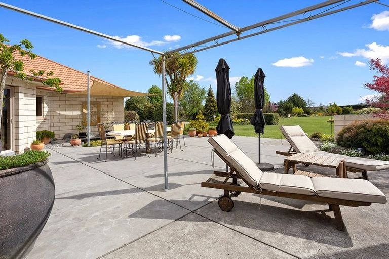 Photo of property in 2 Piako Drive, Darfield, 7571