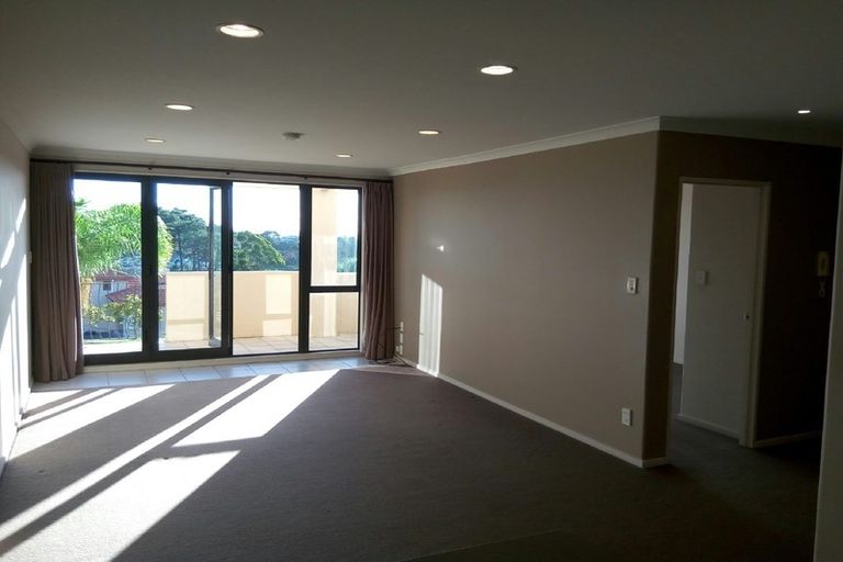 Photo of property in 5/5 Monte Cassino Place, Birkdale, Auckland, 0626