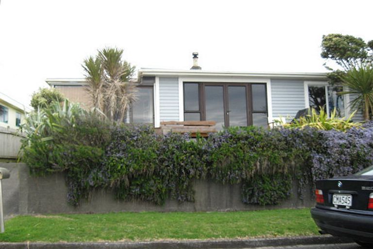 Photo of property in 13 Tiromoana Crescent, Bell Block, New Plymouth, 4312