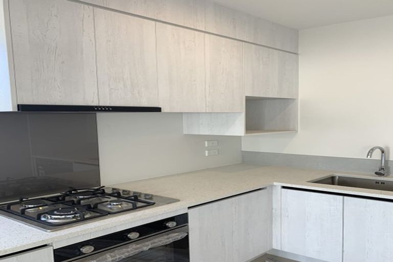 Photo of property in 69b Astley Avenue, New Lynn, Auckland, 0600