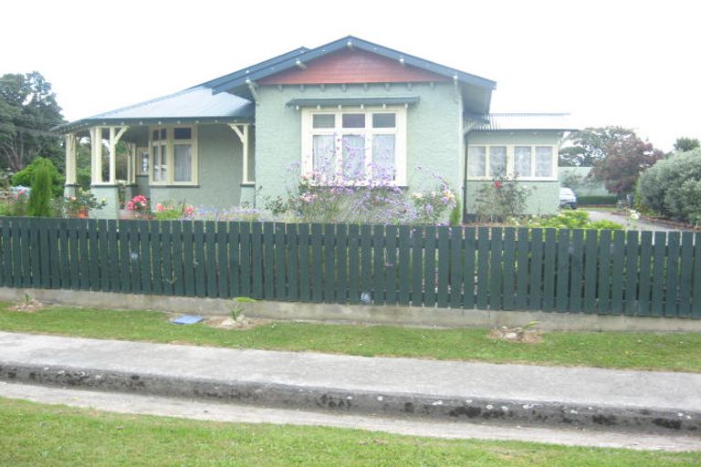 Photo of property in 3 Edward Street, Pahiatua, 4910