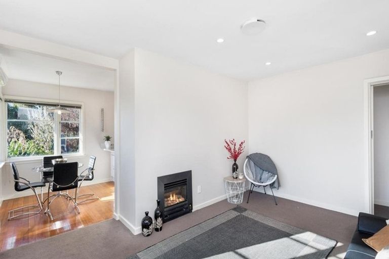 Photo of property in 2 Eglinton Street, Avondale, Christchurch, 8061