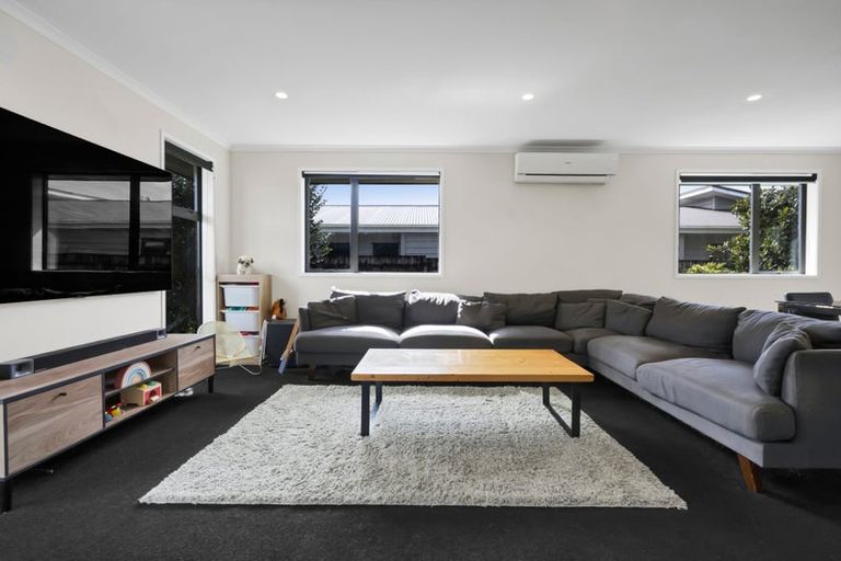 Photo of property in 513 Richmond Road, Lepperton, New Plymouth, 4373