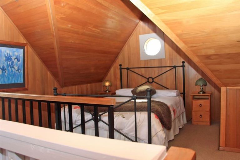 Photo of property in 98 Second Street, Kumara, 7832