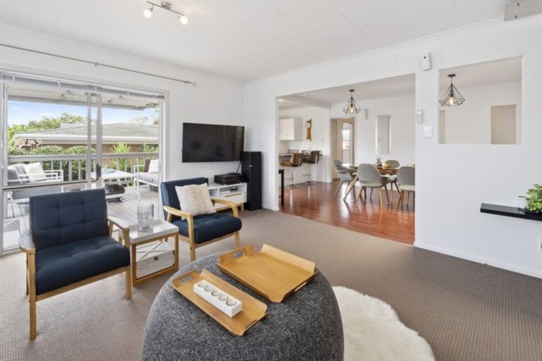 Photo of property in 16 Alexander Street, Papakura, 2110