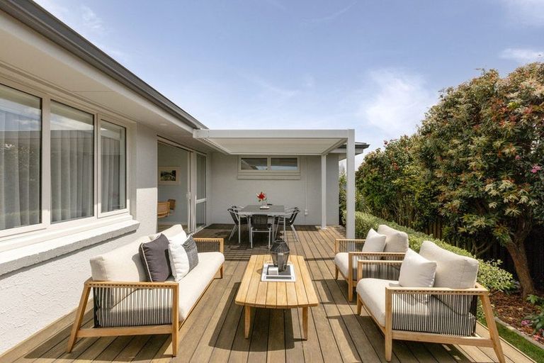 Photo of property in 13 Tupaea Place, Otumoetai, Tauranga, 3110