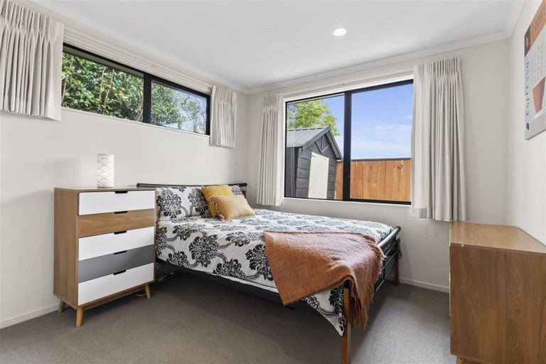 Photo of property in 48a Lewisham Street, Highland Park, Auckland, 2010