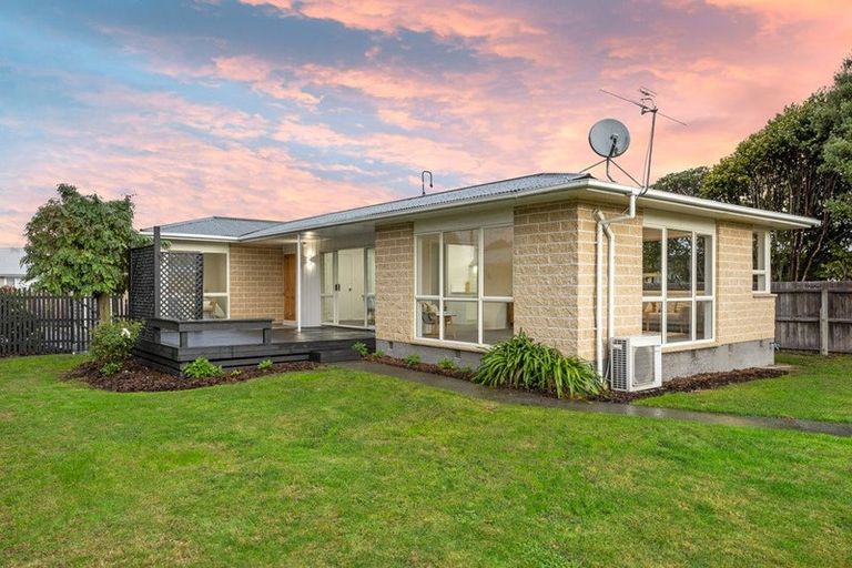 Photo of property in 61a Santa Rosa Avenue, Halswell, Christchurch, 8025