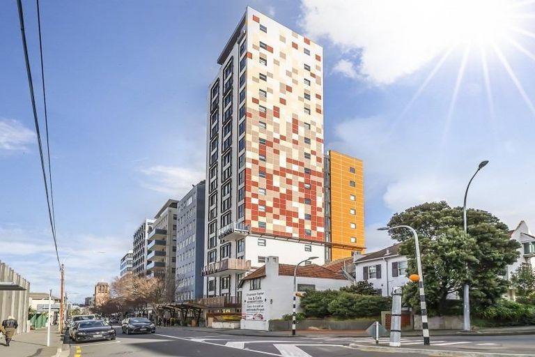 Photo of property in Frame Apartments, 703/111 Molesworth Street, Thorndon, Wellington, 6011
