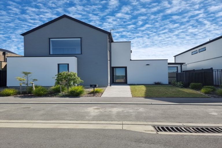 Photo of property in 26 Manakura Street, Avonhead, Christchurch, 8042
