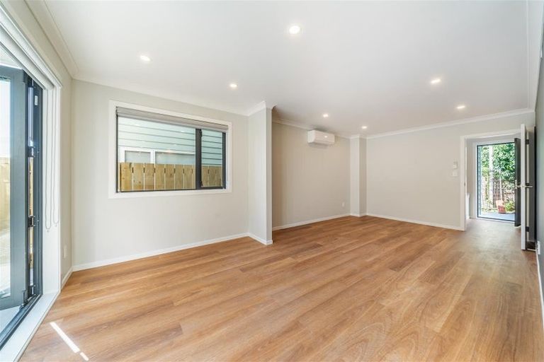 Photo of property in 44d Phillip Street, Johnsonville, Wellington, 6037