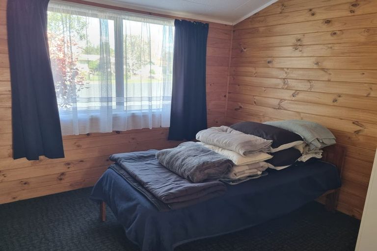 Photo of property in 9 Dampier Avenue, Awapuni, Palmerston North, 4412