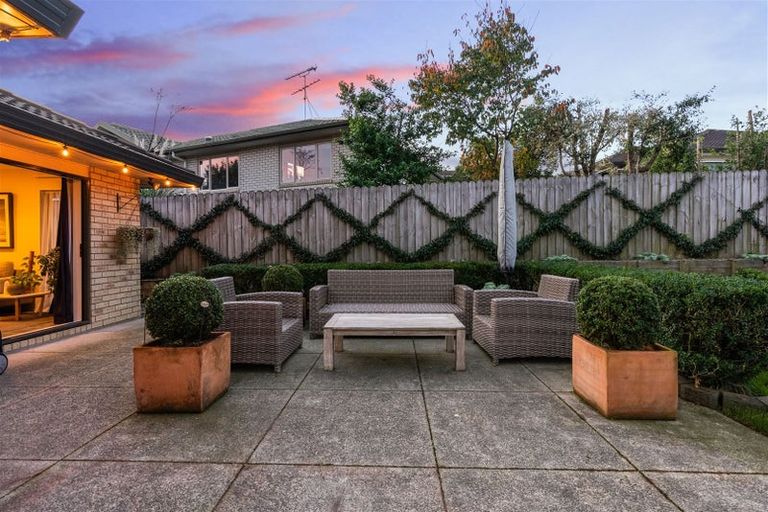 Photo of property in 19 Chieftain Rise, Goodwood Heights, Auckland, 2105