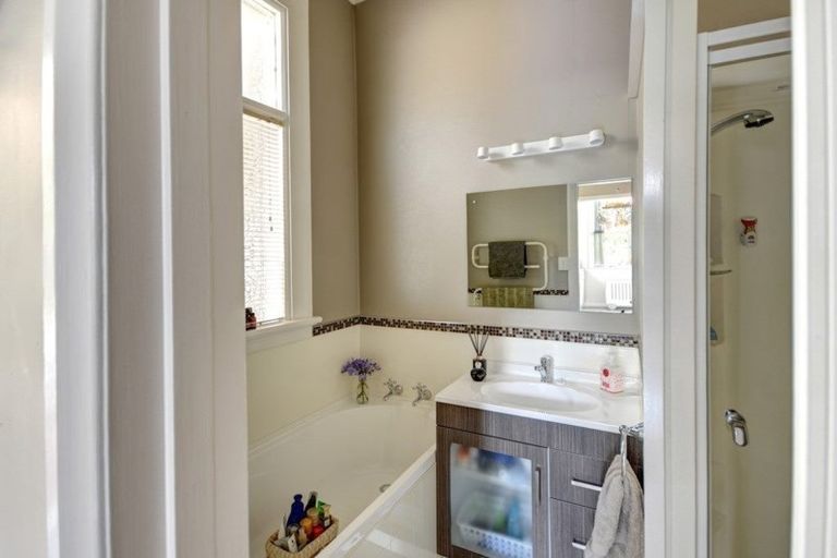 Photo of property in 126 Main Road South, Green Island, Dunedin, 9018