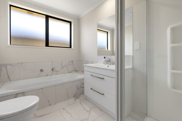 Photo of property in 14 Te Wharo Drive, Papamoa, 3118