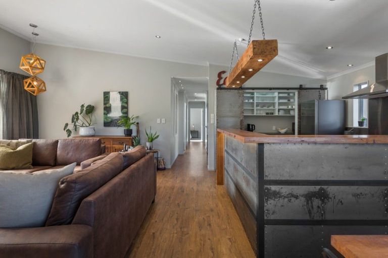 Photo of property in 8 Ridge View Place, Waihi, 3610