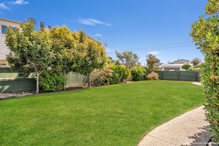 Photo of property in 10 Broadsea Avenue, Ruby Bay, Mapua, 7005