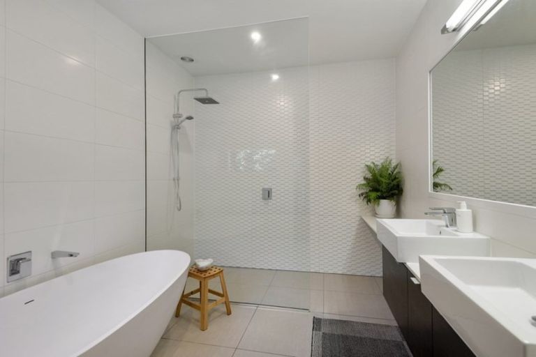 Photo of property in 1 Tirohanga Lane, Scarborough, Christchurch, 8081