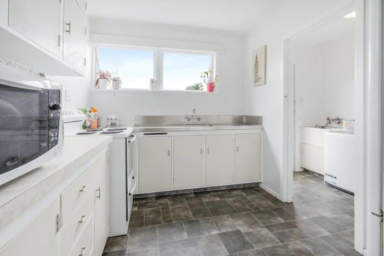 Photo of property in 2/18 Wellington Street, Hamilton East, Hamilton, 3216