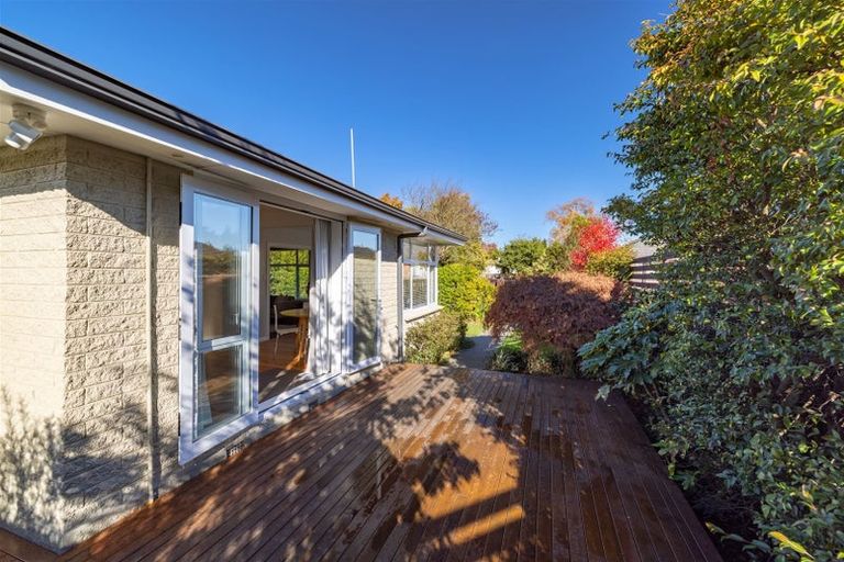 Photo of property in 1/6 Evesham Crescent, Spreydon, Christchurch, 8024