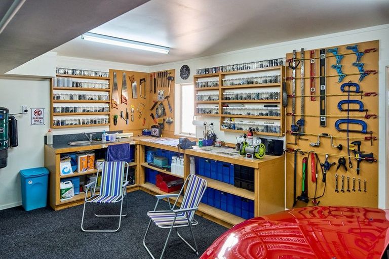 Photo of property in 4 Tombane Terrace, Papakowhai, Porirua, 5024